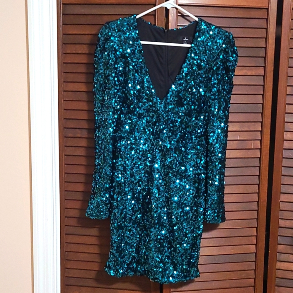 NWT Lulus dress, size medium, teal blue
